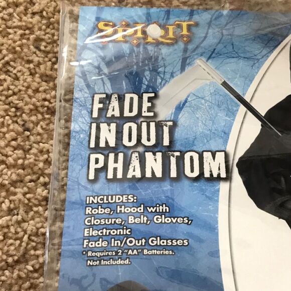 SPIRT HALLOWEEN FADE IN/OUT PHANTOM! - Picture 14 of 16
